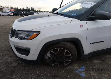 2019 Jeep Compass Trailhawk 4X4 from USA, damaged, VIN 3C4NJDDB8KT722084